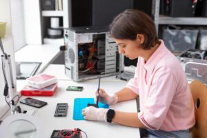 Computer Repair Services in Udyog Vihar Gurgaon | Laptop Repairing at Low Price