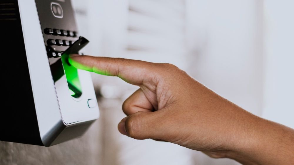 Best Biometric Attendance System in Gurgaon Price Start 4999 Delhi NCR